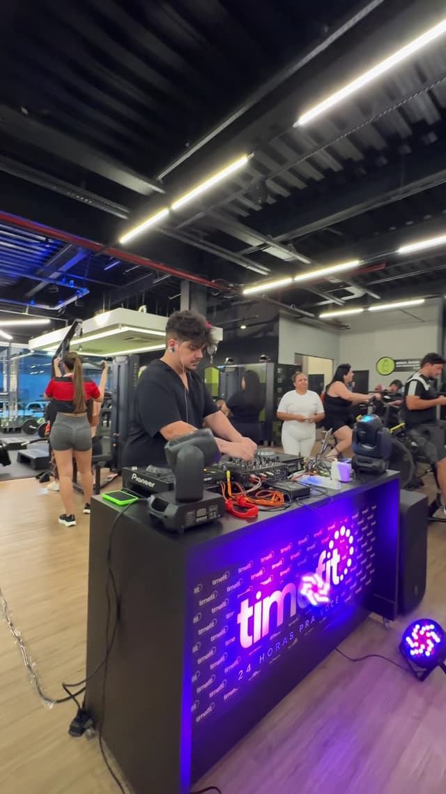 TimeFit Academia em Teresina - foto 1 TimeFit Academia em Teresina - foto 1