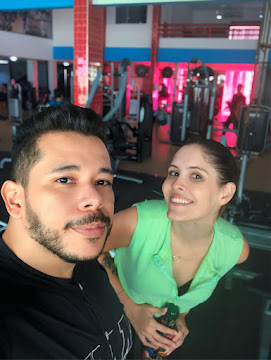 Aluna personal trainer na academia biotraininng